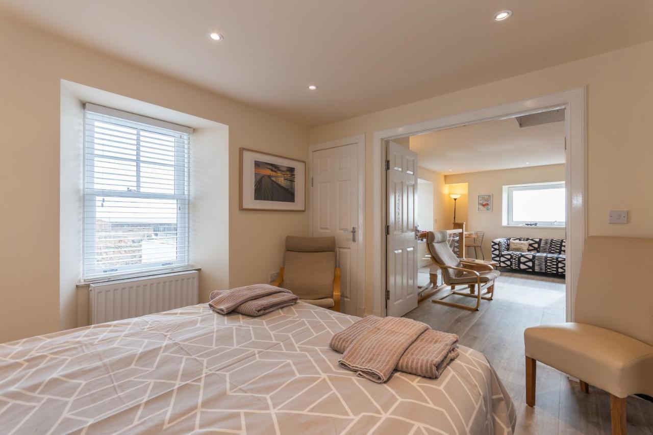 Stunning Shore Front House In Historic Cellardyke Anstruther Exterior photo