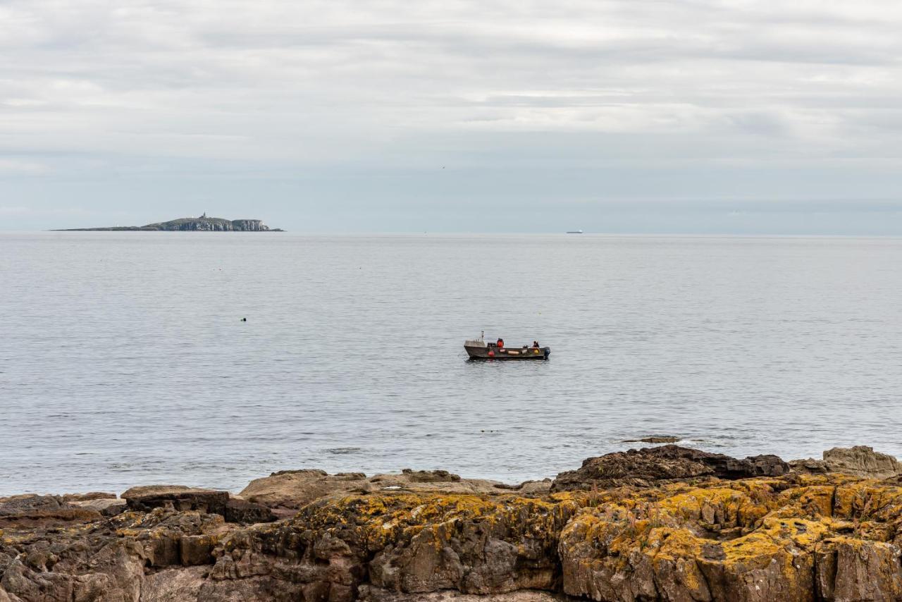 Stunning Shore Front House In Historic Cellardyke Anstruther Exterior photo